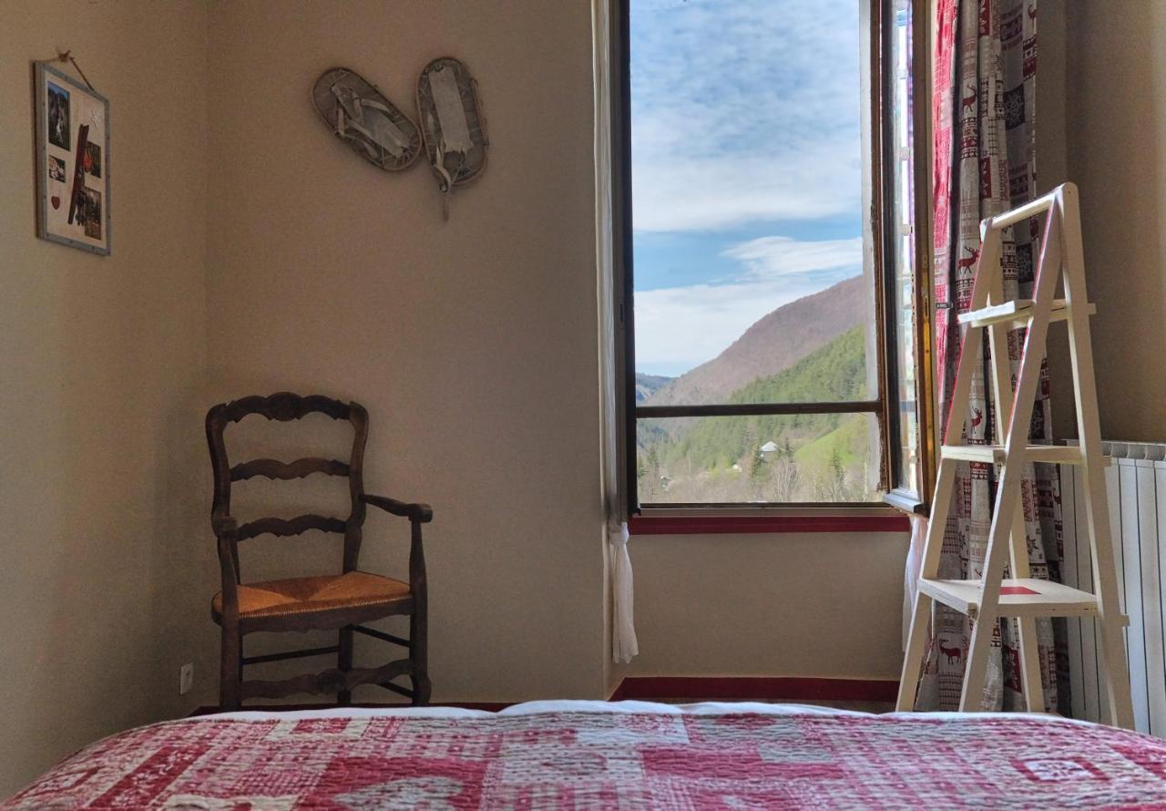 Au Diapason Chambres D'Hotes Montagne Auzet Exterior foto