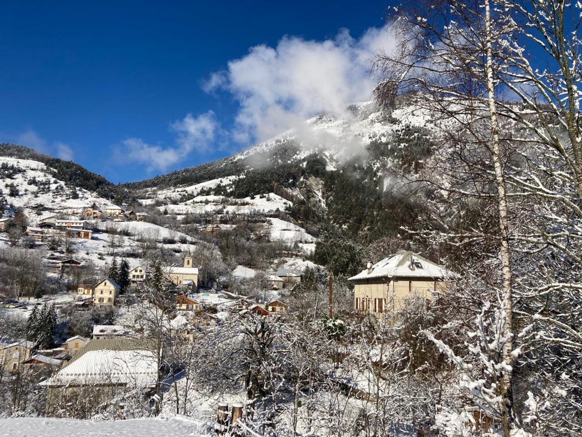 Au Diapason Chambres D'Hotes Montagne Auzet Exterior foto